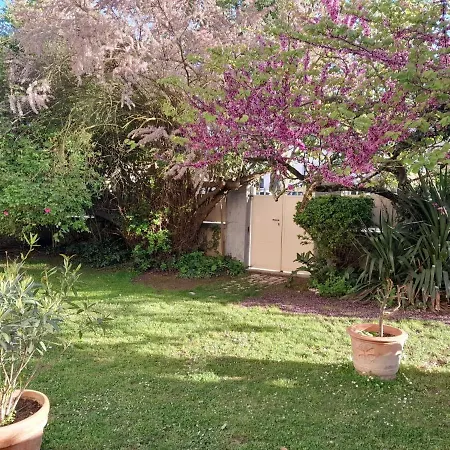 Bed & Breakfast De Souza Bouille-Loretz