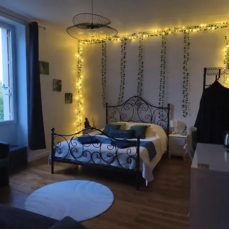 Bed & Breakfast De Souza 3*